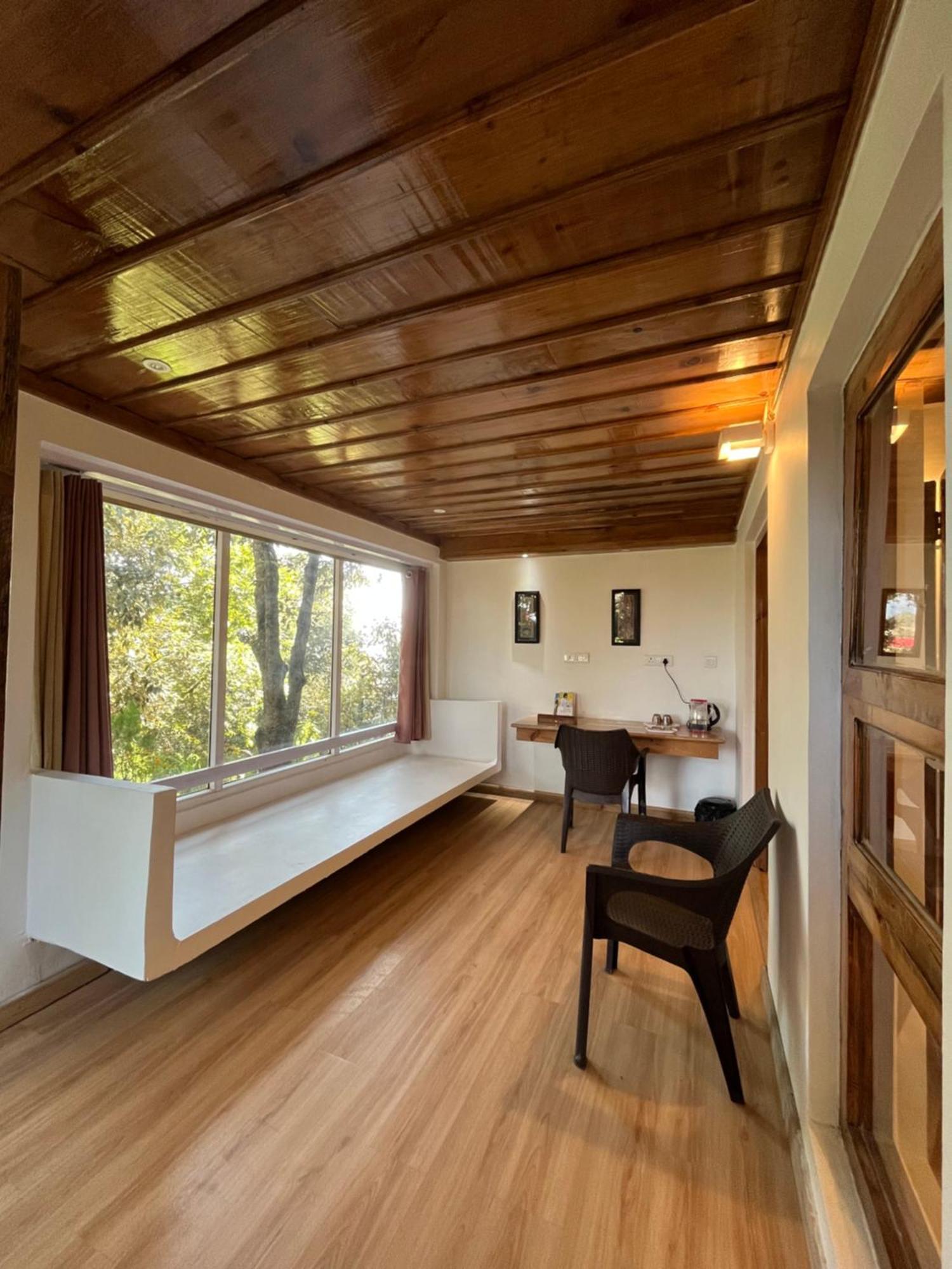 Dunagiri Retreat Dwarahat Exterior photo