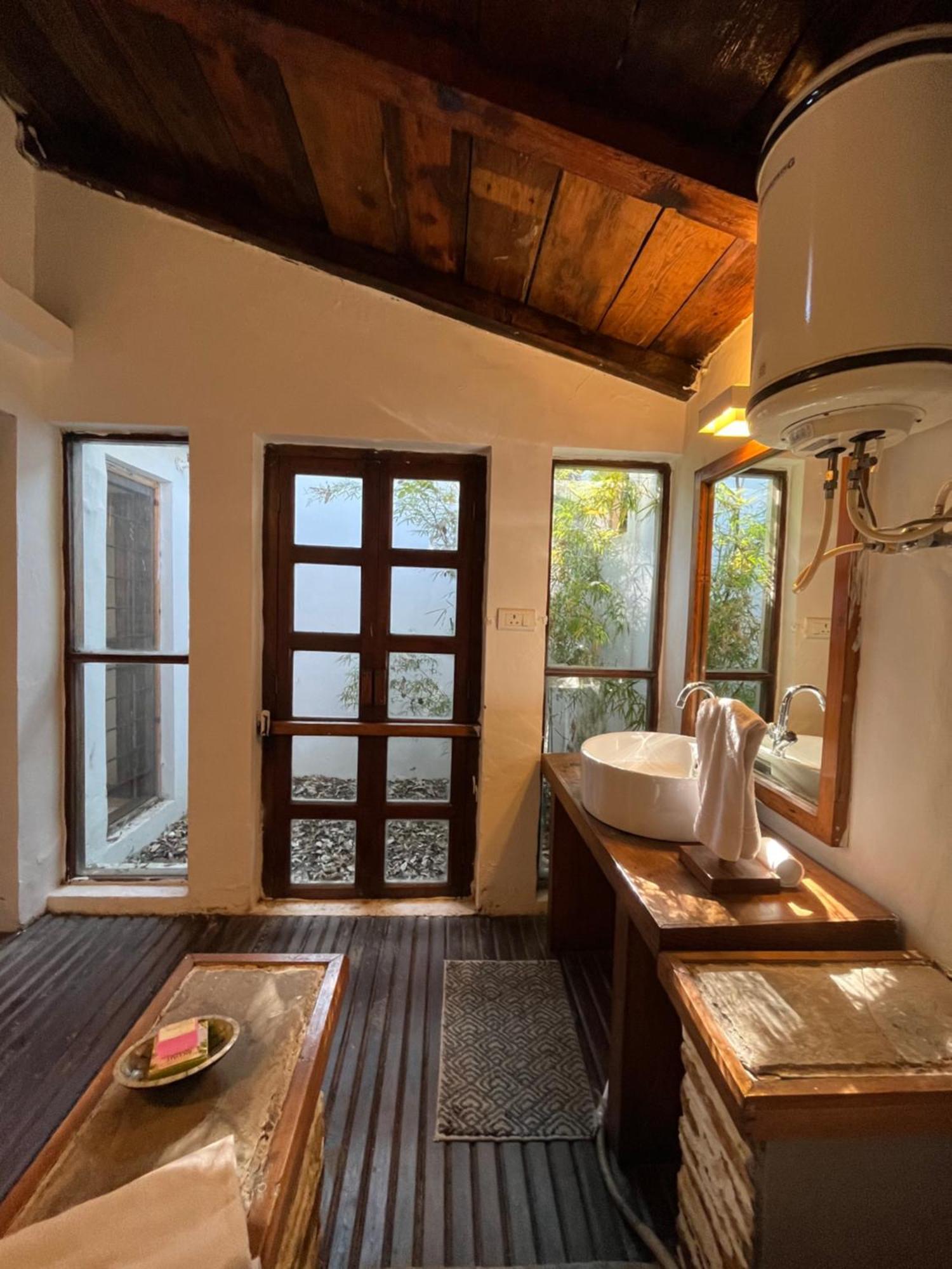 Dunagiri Retreat Dwarahat Exterior photo